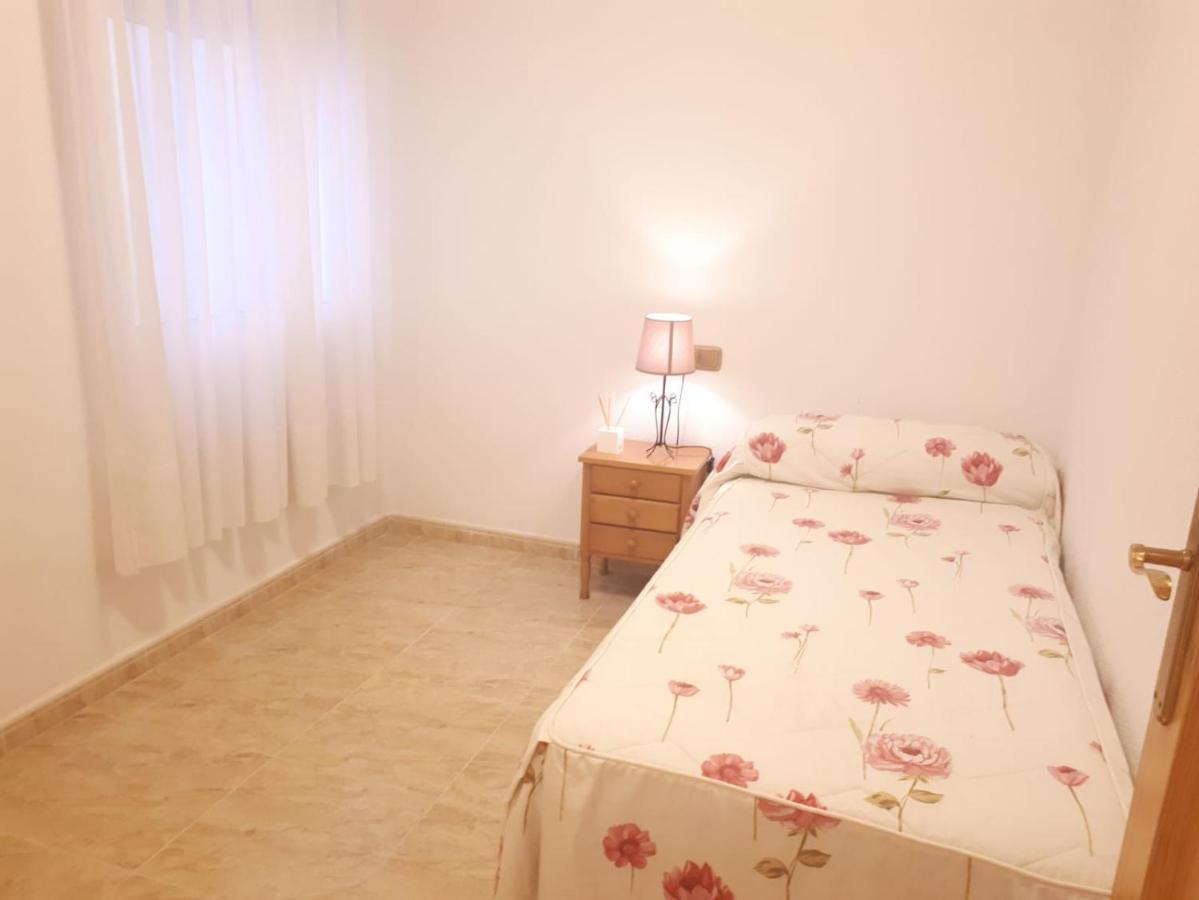 Apartamento 9 De Octubre Los Montesinos Exteriör bild