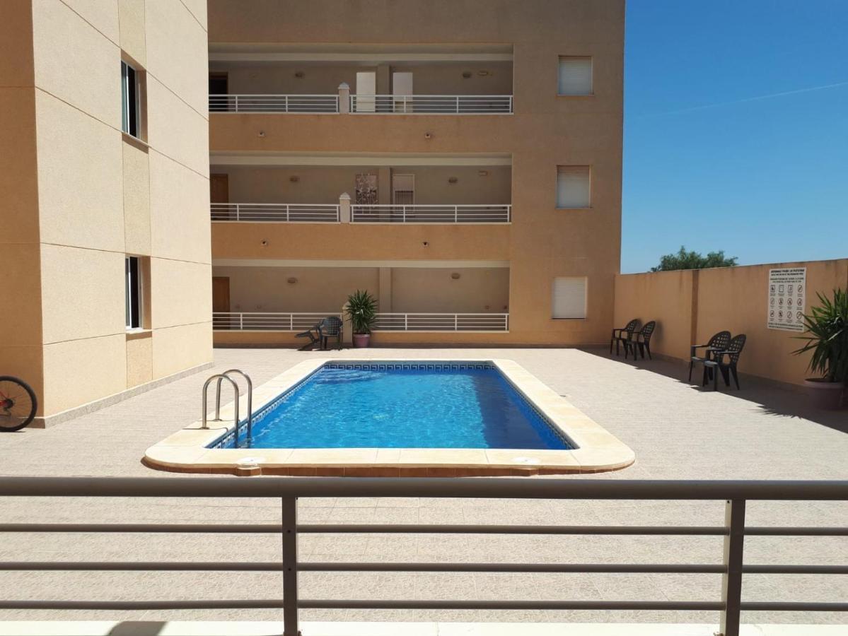 Apartamento 9 De Octubre Los Montesinos Exteriör bild
